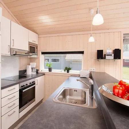 Familienlodge Fuer 8 Personen Mit Sauna Гросенброде